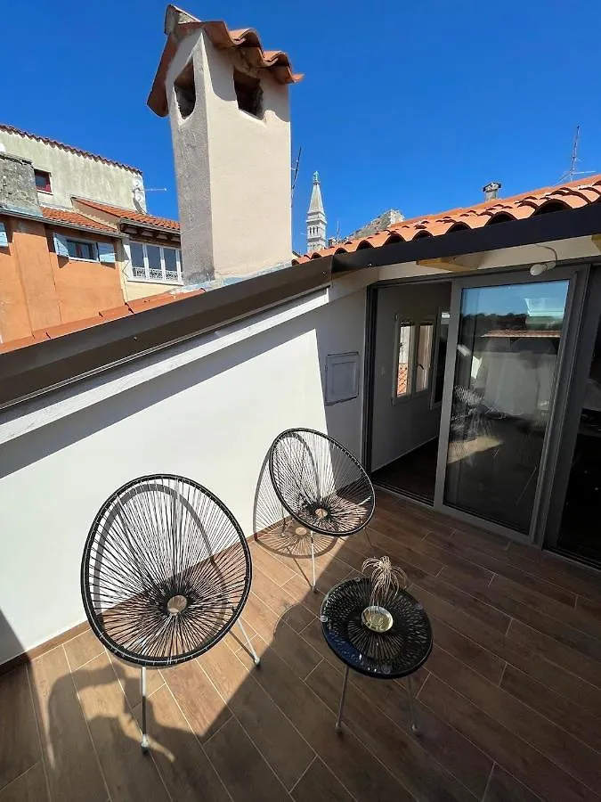 Villa Nea Seaview 3-Apartments! 0*, Rovinj