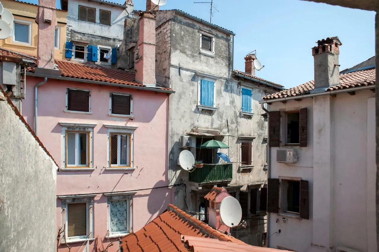Villa Nea Seaview 3-Apartments! Rovinj