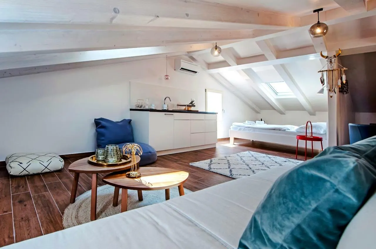 Apartman Villa Nea Seaview 3-Apartments! Croatia