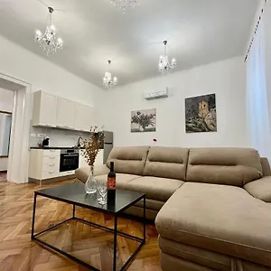 Lux Apartmans Apartman Pula