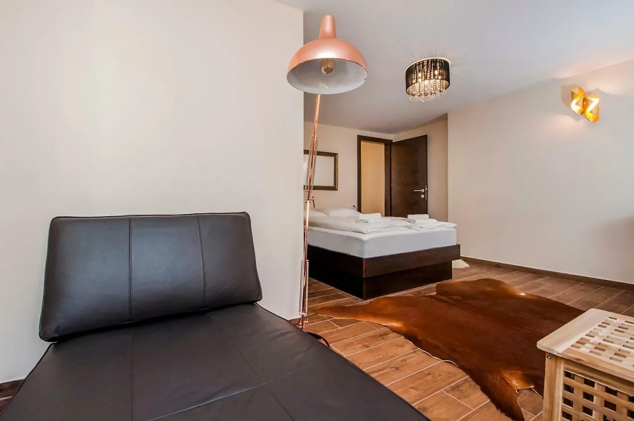 Villa Nea Seaview 3-Apartments! Rovinj 0*,