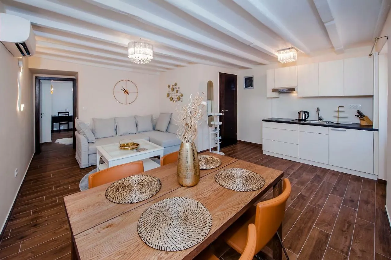 Apartment Villa Nea Seaview 3-Apartments! Rovinj