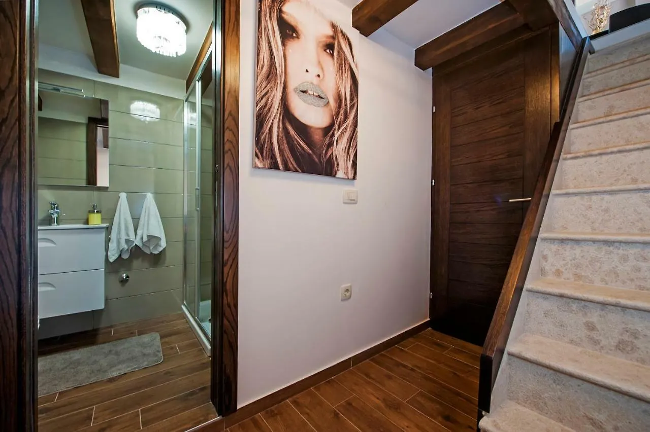 Apartment Villa Nea Seaview 3-Apartments! Rovinj